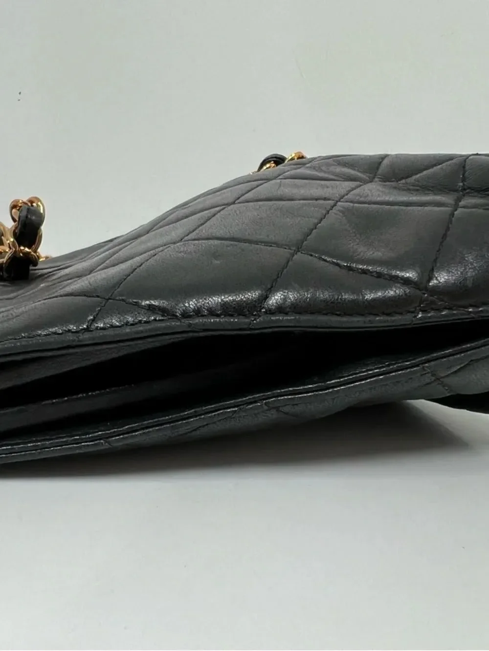 Chanel Vintage Black Quilted Lambskin CC Ball Chain Shoulder Crossbody Bag